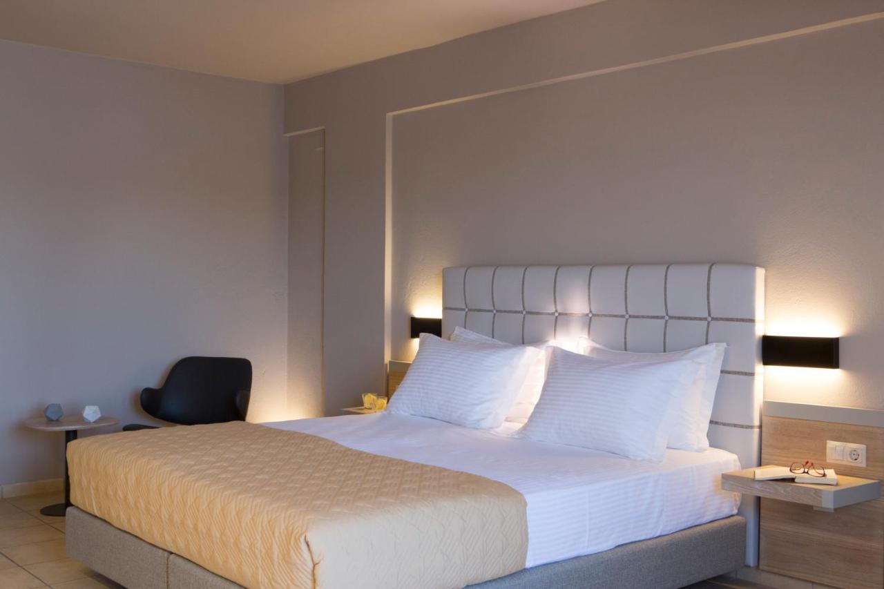 Adriatica Hotel Nikiana Eksteriør billede