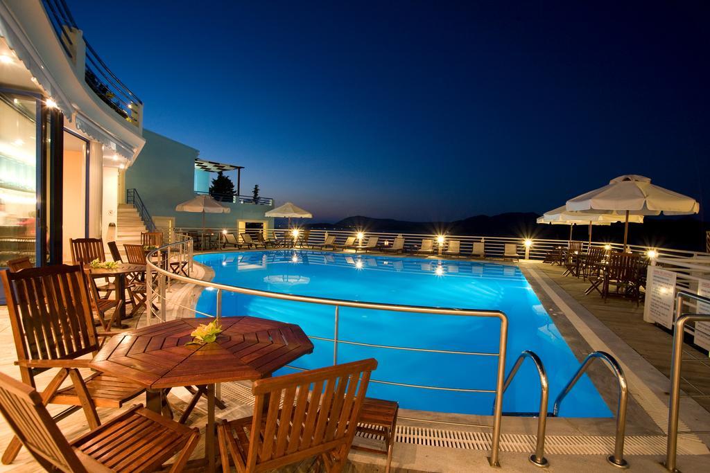 Adriatica Hotel Nikiana Eksteriør billede