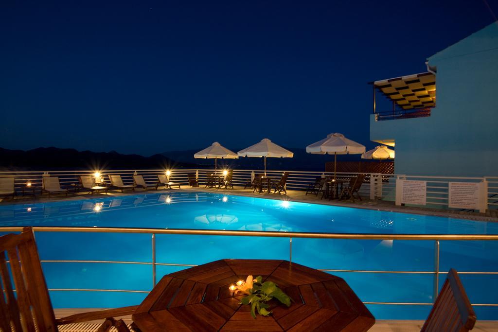 Adriatica Hotel Nikiana Eksteriør billede